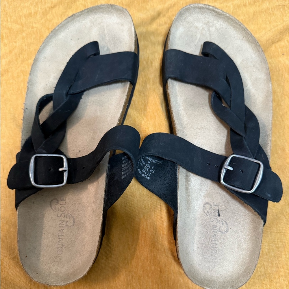 Black sandals
